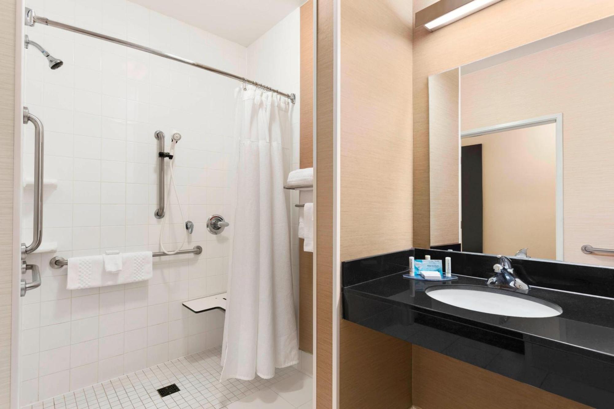 Fairfield Inn ראסין מראה חיצוני תמונה
